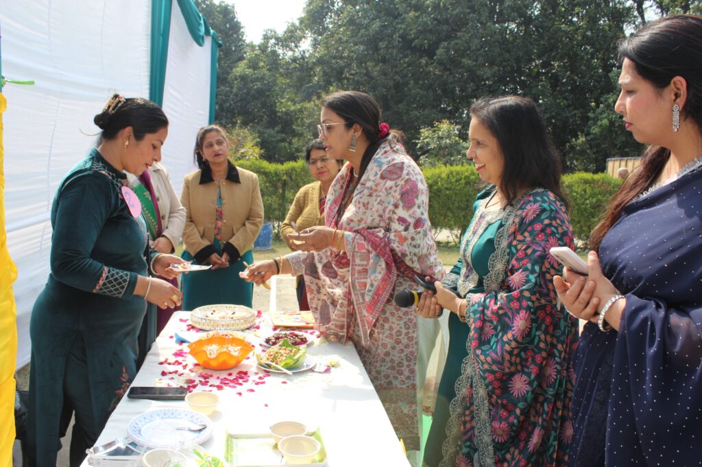 Mom and Me: Flameless Cooking Competition